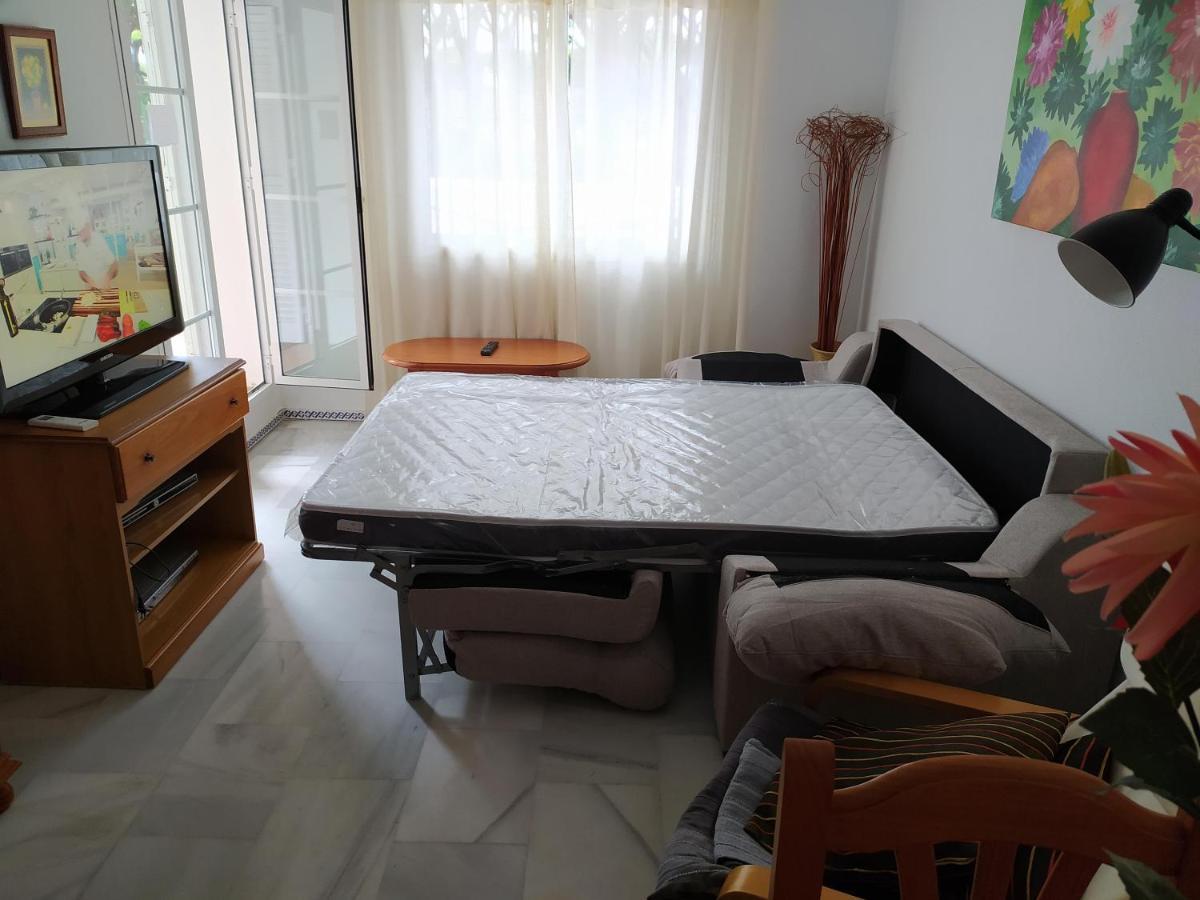 Apartamento Zinna Chiclana de la Frontera Bagian luar foto